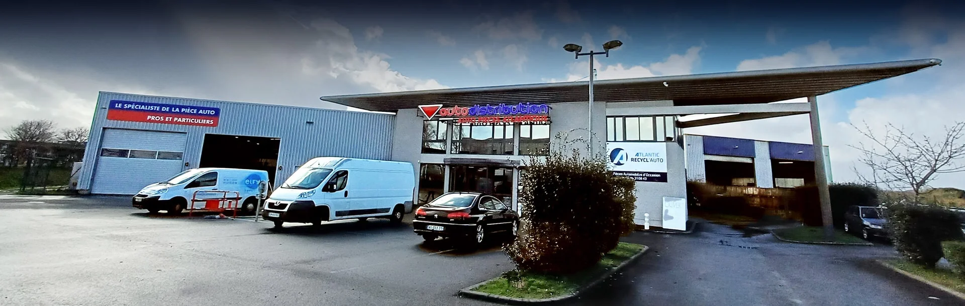 actu-header-3840x1220-apa-nouvelle-agence-demi-min.jpg
