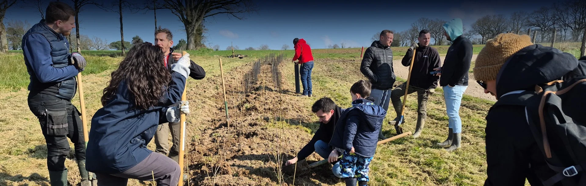 header-le-fil-solidaire-matinee-biodiversite-3840x1220-demi-min.jpg