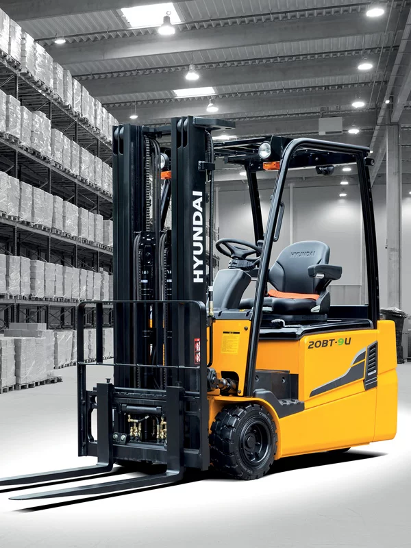 hyundai-material-handling-1200x1600-demi.jpg