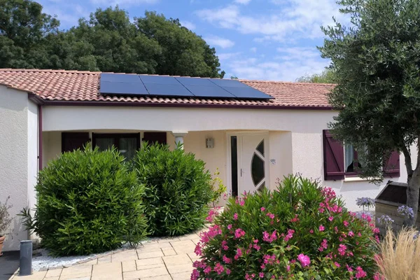 visuel-gd-academy-formation-energie-installateurs-pv-objectifs-1200x800-demi.jpg