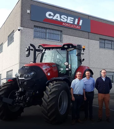 visuel-cp-agri-santerre-signature-acquisition-etablissements-flahaut-1070x1220-demi.jpg
